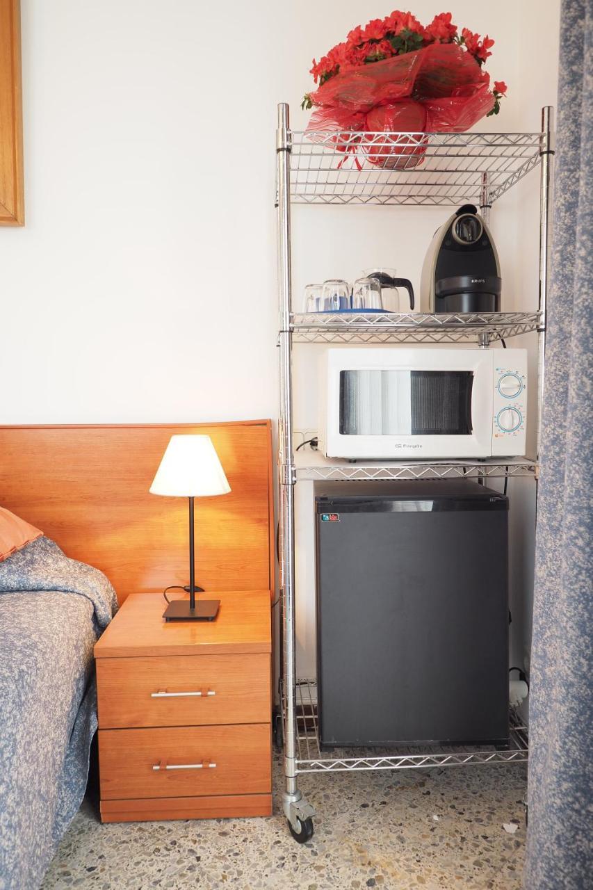 Hotel Montserrat シッチェス エクステリア 写真