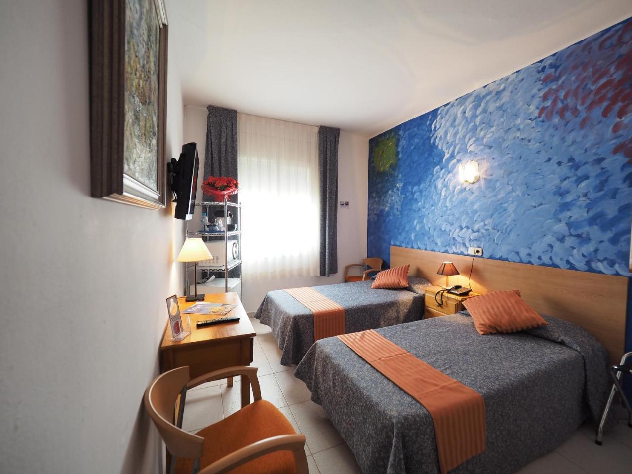 Hotel Montserrat シッチェス エクステリア 写真